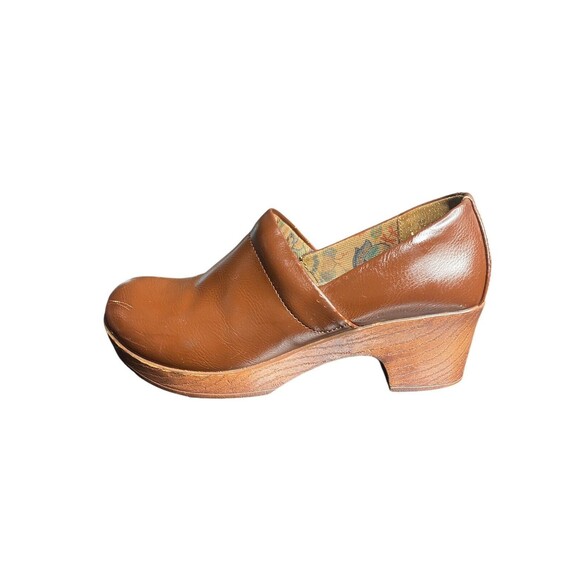 BOC classic clogs women’s size 8 brown leather - Picture 1 of 8